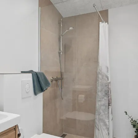 בית נופש Amazing In With Kitchen *