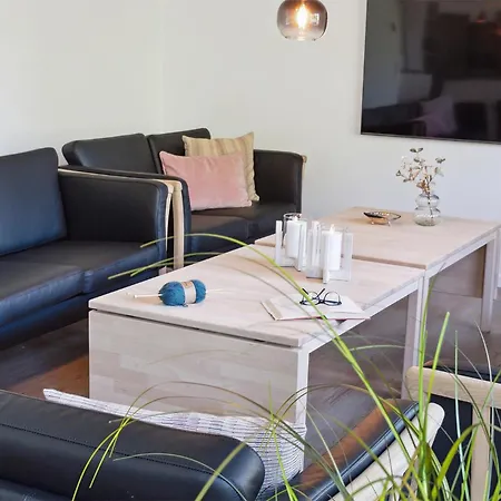 Amazing In With Kitchen בית נופש